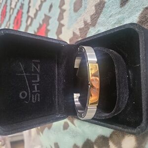 Shuzi sport cuff bracelet